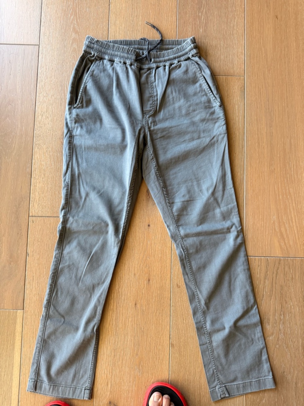 Faherty Gray Essential Drawstring Chino Pants